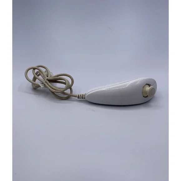 Nintendo Wii Official Authentic OEM White Nunchuck Controller‎ RVL-004 Tested