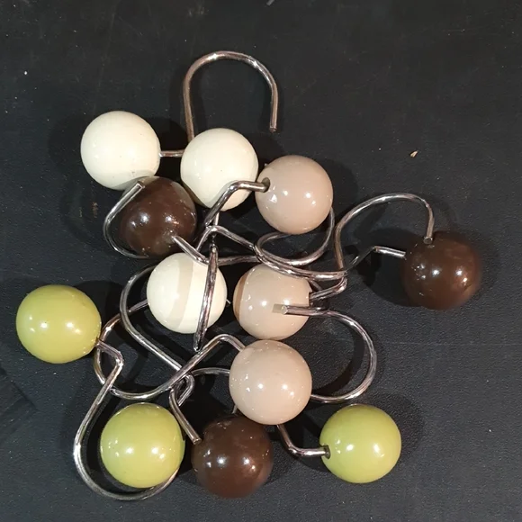 Set of Shower Curtain Hooks with Multicolor Spheres