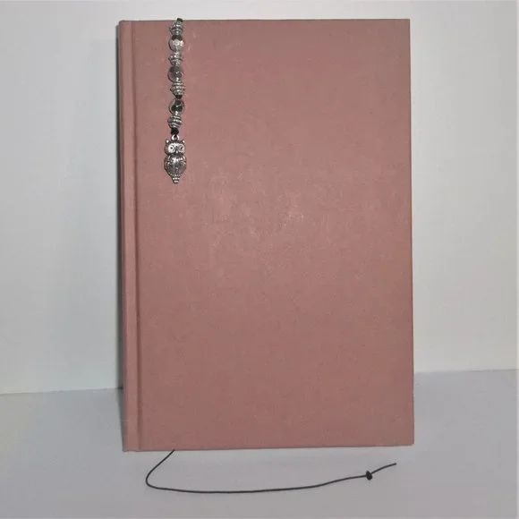 NWT Owl Bookmarker Bookmark Book Reading Gift Idea Beaded Handmade Silver 8156