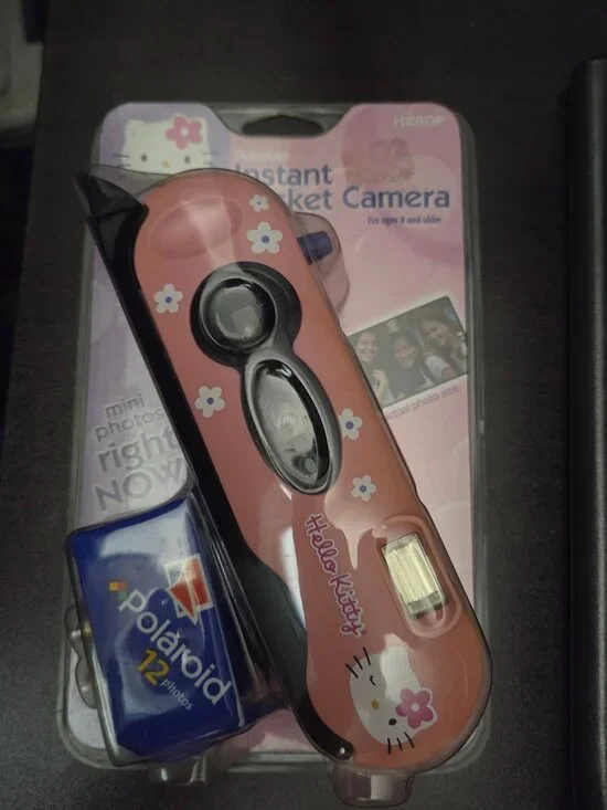 Hello Kitty Gift Bundle Polaroid Cam & Lisa Loeb Japanese CD NIB & Lunch Box!