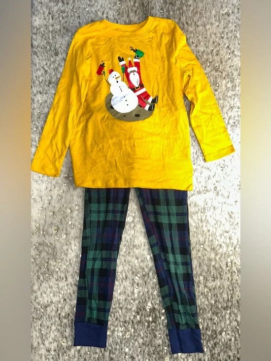 5 for $25🔥Old‎ Navy Christmas Pajama Set Size 6T