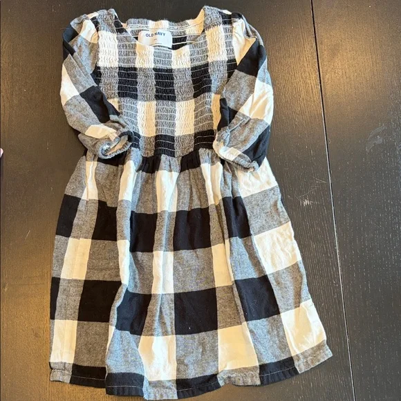 Old Navy Black and White Plaid Kids Dress Size XS (5)