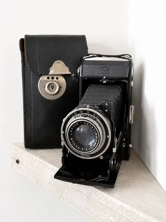 Vintage Zeiss Ikon Folding Camera with Original Leather Case