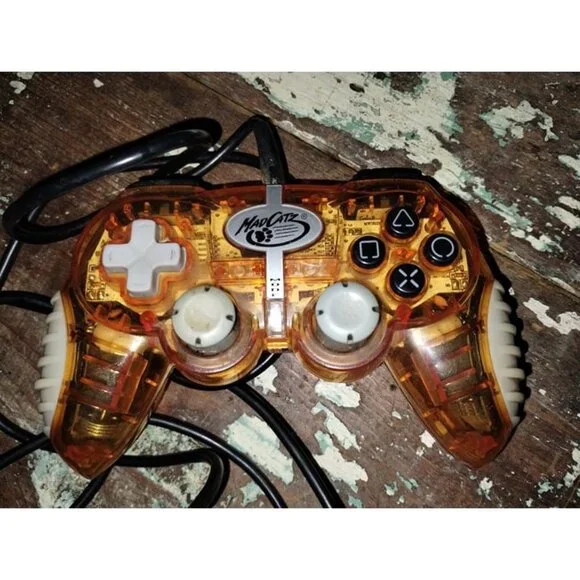 Mad Catz Playstation 2 Orange controller