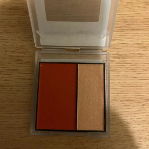Mary Kay Orange and Tan Blush Compact Matte Finish