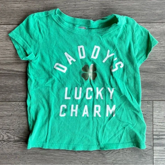 Old Navy Toddler Girl “Daddy’s Lucky Charm” Short Sleeve T-Shirt Scoop Neck 3T
