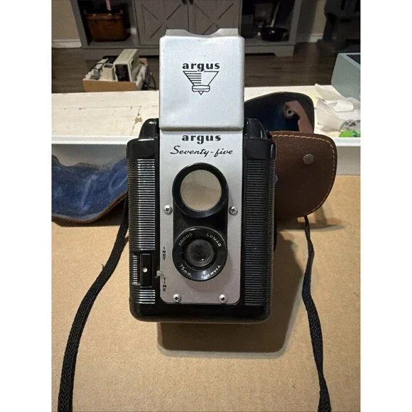 Vintage Argus 75 Camera Seventy Five, With Original Leather Case + Strap