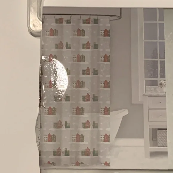Envogue Christmas Village Shower Curtain