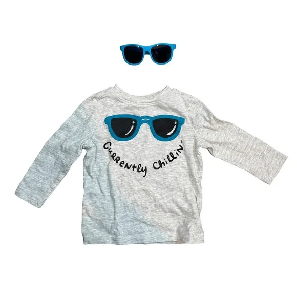 Old Navy Graphic Tee Kids‎ 12-18M Gray Excellent Currently Chillin Babiators Set