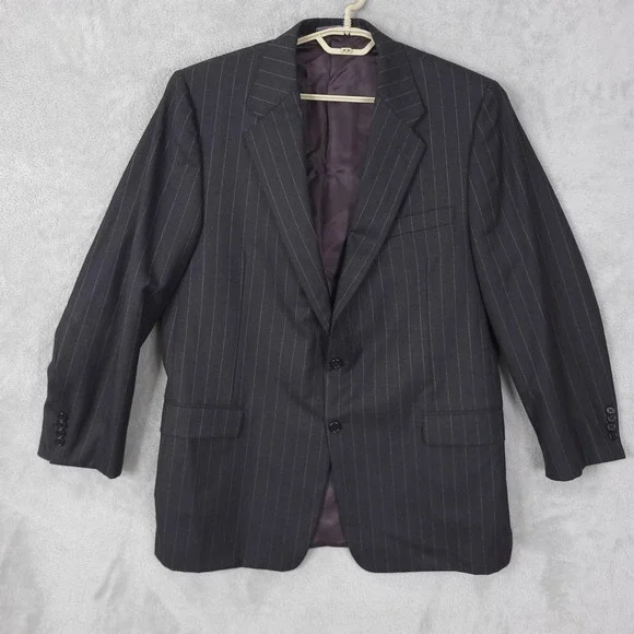 Hickey Freeman Blazer Mens 38R Gray Pinstripe Wool Loro Piana Super 120s USA