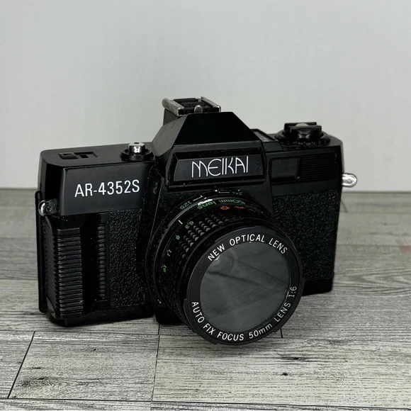 Vintage Meikai AR-4352S 35mm film camera