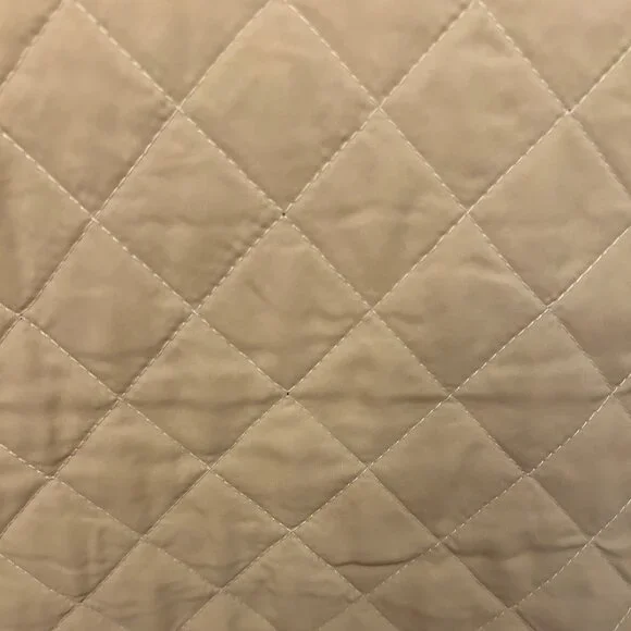 Reversible (Tan/Cream) Shower Curtain with Coordinating Bath Rug (Tan) EUC