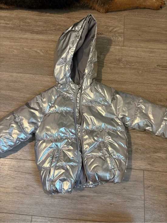 OLD NAVY - Silver Metallic Puffer Jacket with Hood
