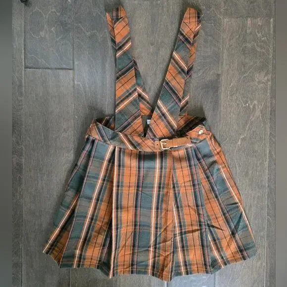 Max Studio Kids Jumper Size  7 Plaid Pleated Brown Green Girls