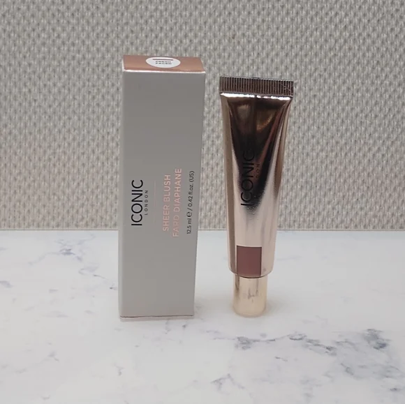 Iconic London Sheer Blush in Fresh Faced