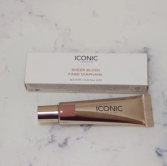 Iconic London Sheer Blush Fresh Faced New in Box