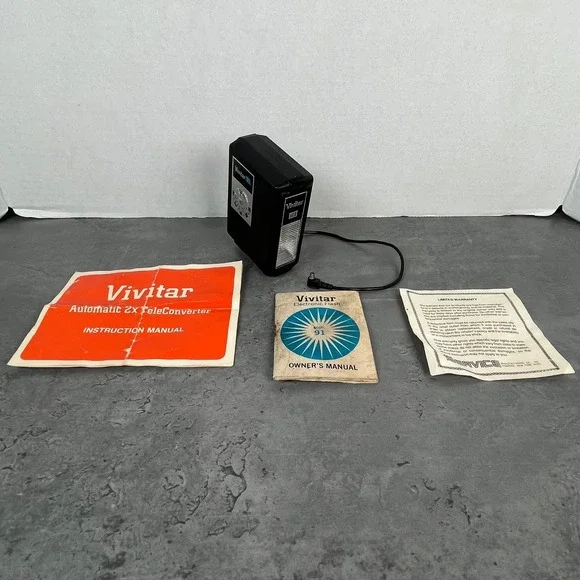 Vivitar 91 Automatic‎ Electronic Flash Model Vintage Camera Accessory