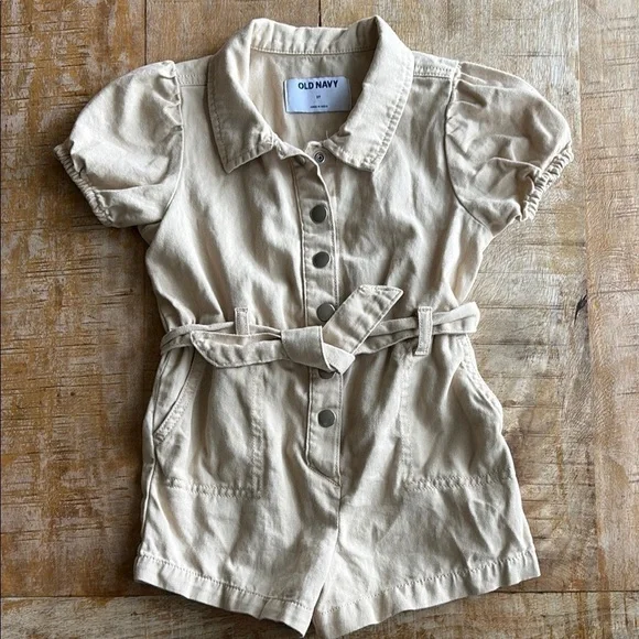 Old Navy girls romper 3t
