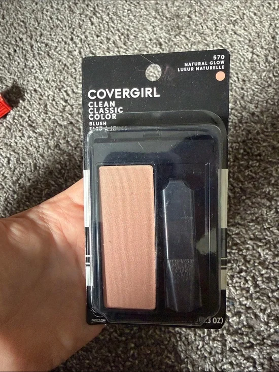 COVERGIRL clean classic Blush Natural Glow (570) DISCONTINUED