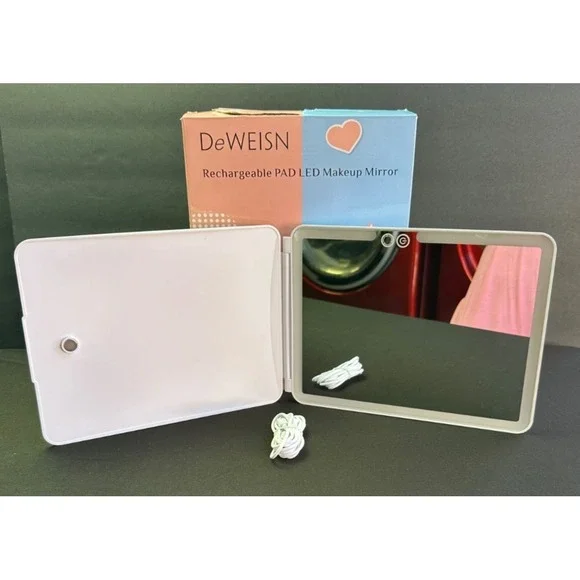PAD LED USB Rechargeable Folding Travel Makeup Mirror White Dimming DeWeisn Box