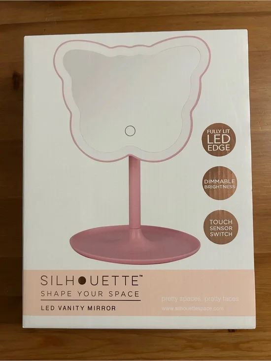 Vanity mirror butterfly shape led
