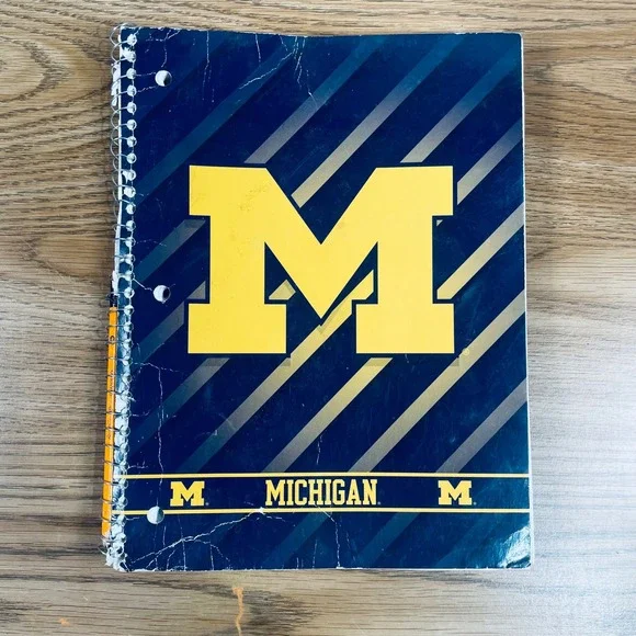University of Michigan Wolverines Large Spiral‎ Notebook College Ruled