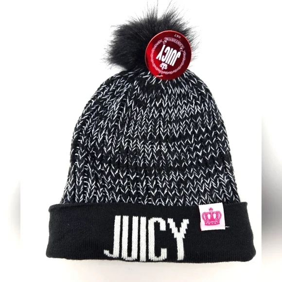 NWT JUICY COUTURE BLACK & WHITE POM POM BEANIE HAT KNITWEAR WOMEN OS CROCHET