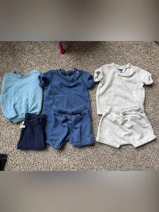 Old Navy Lot