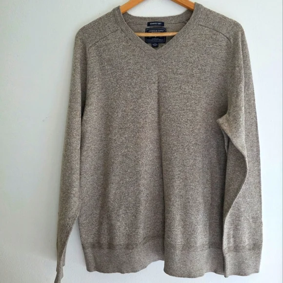 American Eagle Seriously‎ Soft Classic Fit V-Neck Sweater Men's Size Large