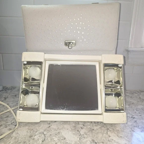 Vintage JetSet Portable Lighted Makeup Mirror with Travel Case Vanity Swivel