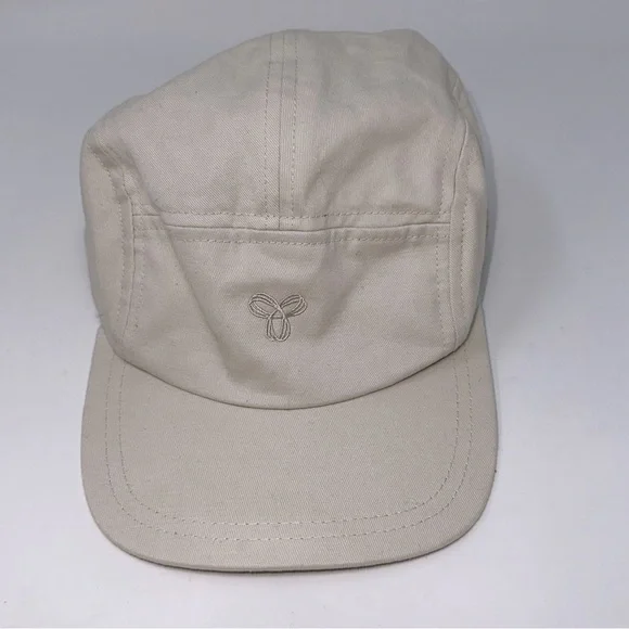 Aritzia TNA Logo Baseball Cap Adjustable New Without tags