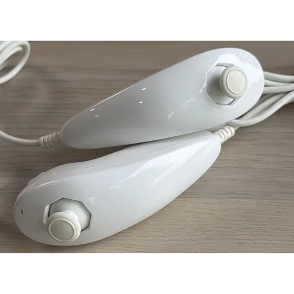 Lot Of 2 Official OEM Nintendo Wii Nunchucks Controllers
