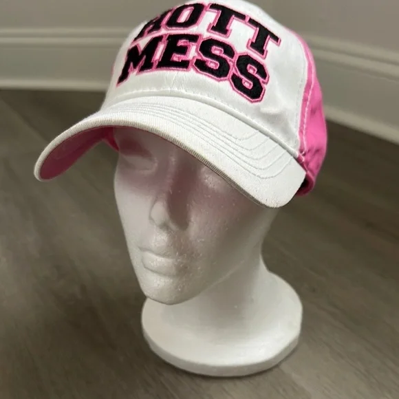 Pink and White 'Hott Mess' Women's Cap