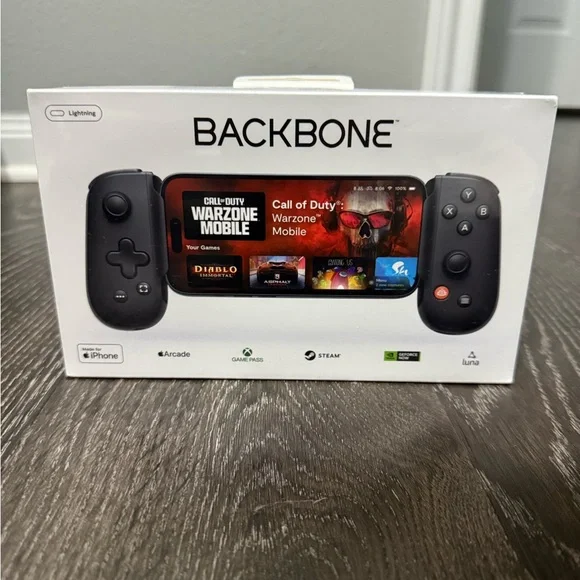 Black Gaming Controller for iPhone- New in package