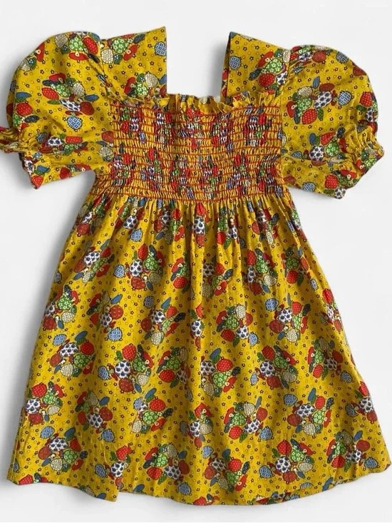 Vintage 70s Yellow Floral Mushroom Novelty Print Smocked Puff-Sleeve Dress