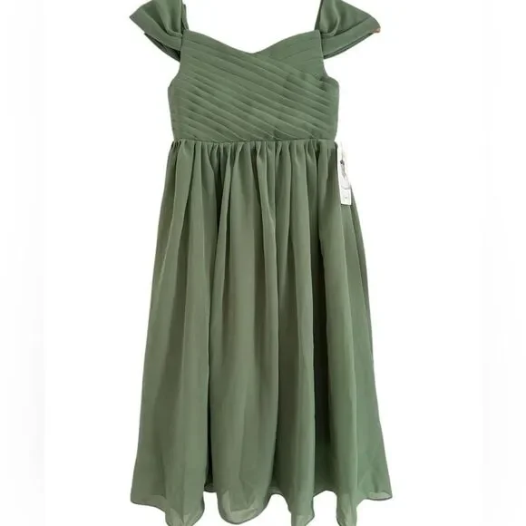 Sky city Elegant Green Kids Dress NWT