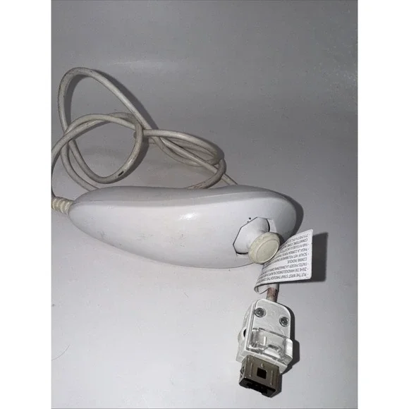 Nintendo Wii Numb Chuck Navigation. Great Condition