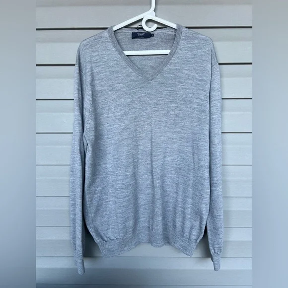 J. Crew Long Sleeve Merino Wool V-Neck Sweater Slim Fit Gray Men's Sz XL