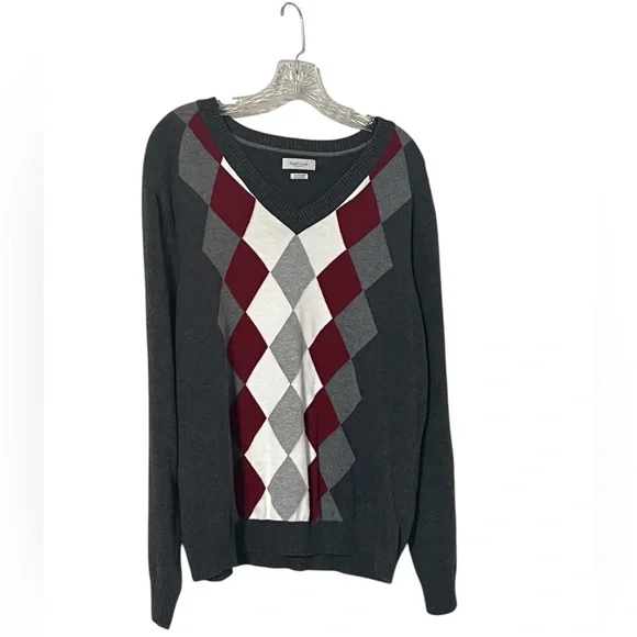 Van Heusen Mens 100% Cotton V Neck Argyle Sweater Size XL Gray/Red/White EUC