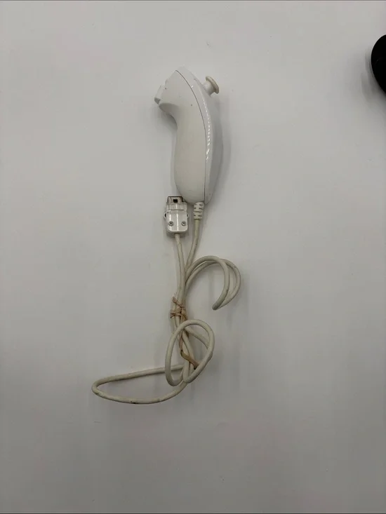 Used OEM White Nunchuck Controller RVL-004 NINTENDO WII / U Official
