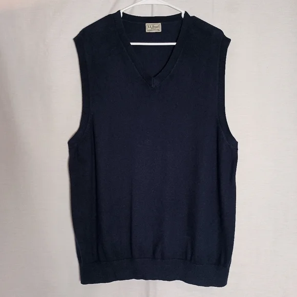 Vintage LL Bean Mens Large Black/Navy Cashmere Blend Knit V-Neck Sweater Vest