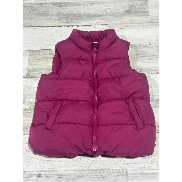 Old Navy Puffer Vest Kids 5T Magenta Fleece Lined Quilted Hem‎ EUC