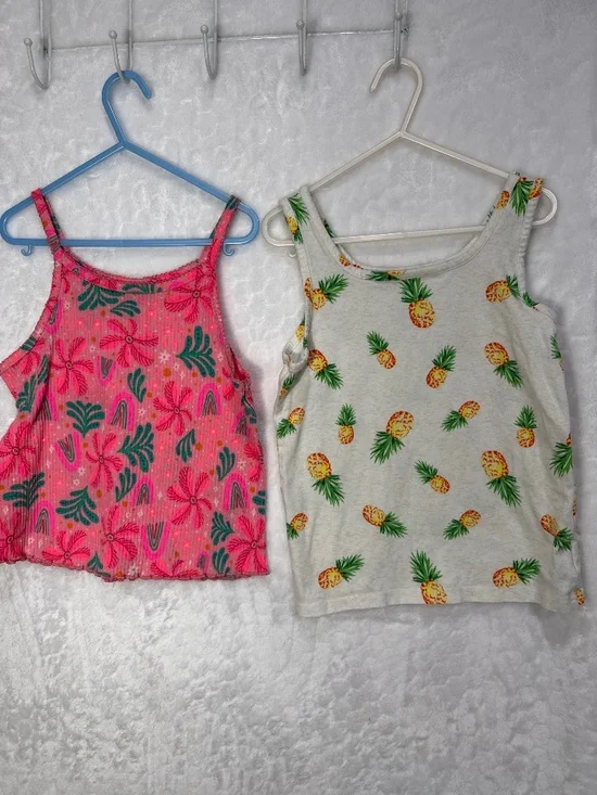 Old navy girls tank tops tropical flower pineapple print size M (lot of 2)