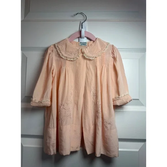 Vintage Best & Co Liliputian Bazaar Peach Embroidered Lace Baby Robe France Silk