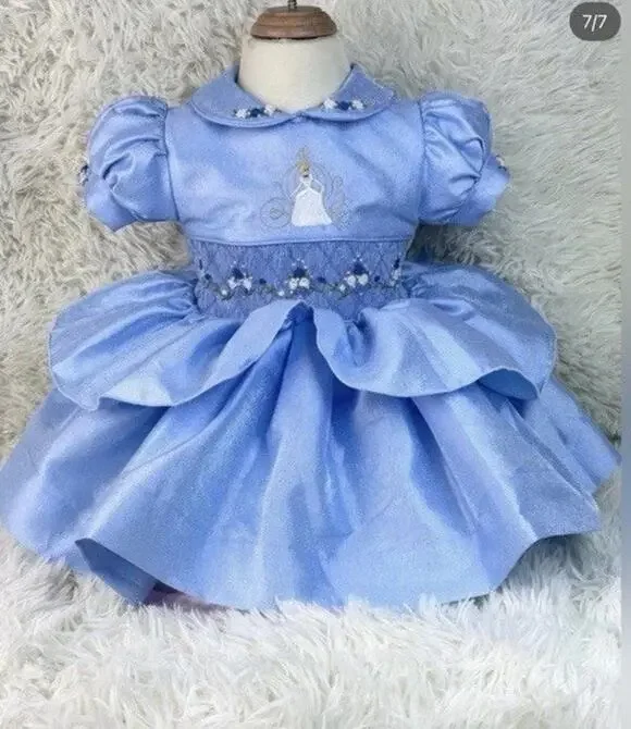 Hand Smocked Cinderella Princess Dress One Of A Kind W/ Bloomers & Bow NEW $150