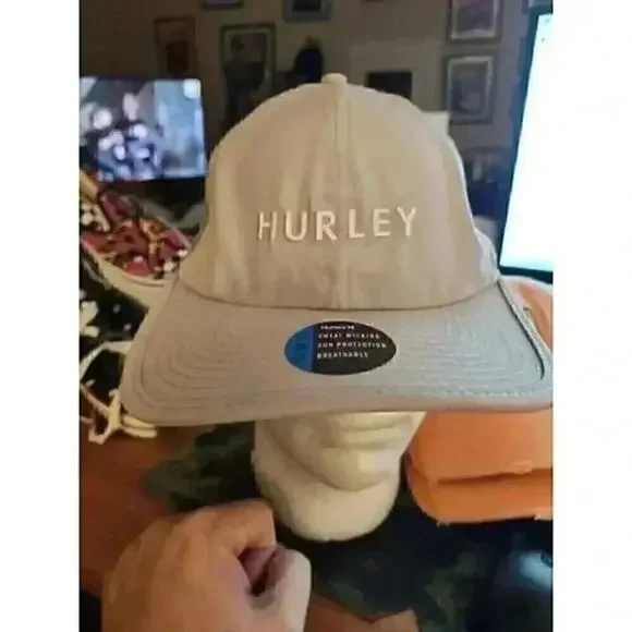 Hurley Women's One Size Adjustable Logo Mom‎ Iconic Hat Cap
