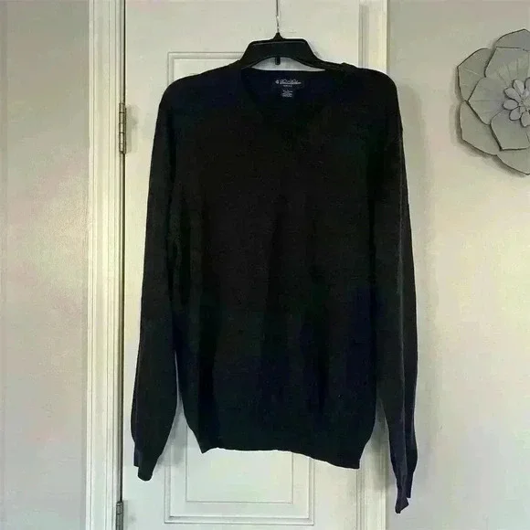 Brooks Brothers Men's V-Neck Pullover Sweater Gray Size L