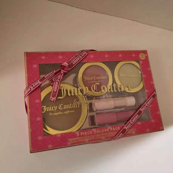 Juicy Couture 5 Piece Deluxe Makeup Set