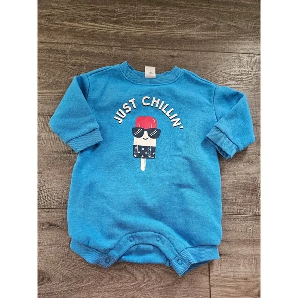 Old‎ navy baby boy romper 3-6 mos