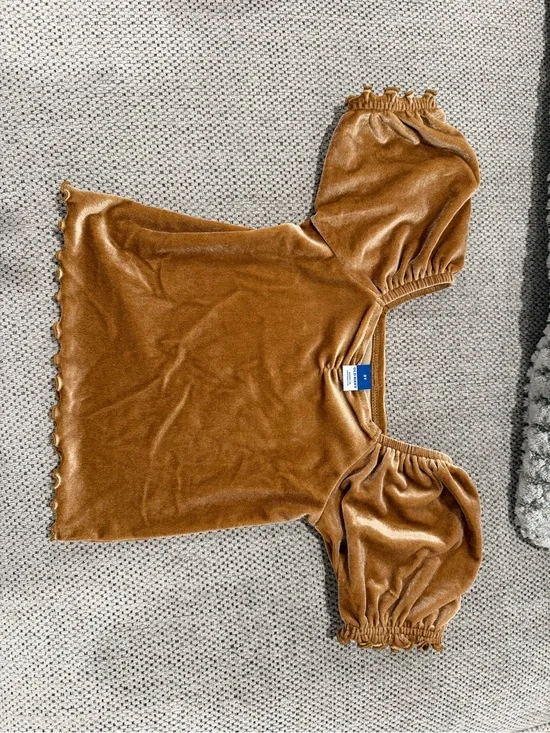 Old Navy Velvet Tank Top in Caramel